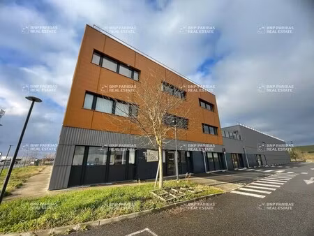 vente bureaux 4 381 m²