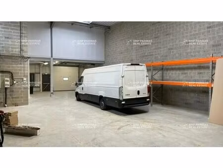 vente local d'activités 1 253 m²