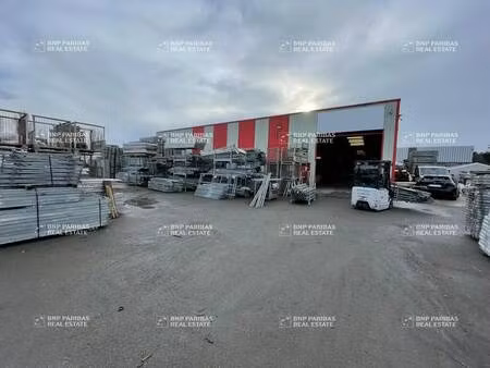 vente local d'activités 649 m²