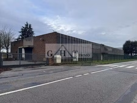 vente entrepôt 3 100 m²