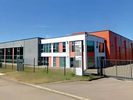 vente local d'activités 3 000 m²