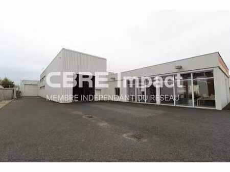 vente local d’activités cormontreuil 51350 1744m²