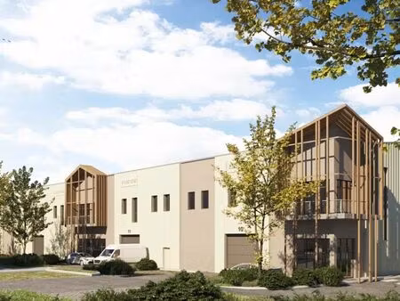 vente local d'activités 207 m²