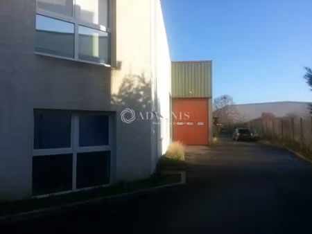 vente local d’activités les mureaux 78130 1000m²