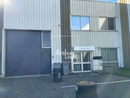 vente local d'activités 269 m²