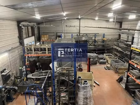 vente local d'activités 790 m²