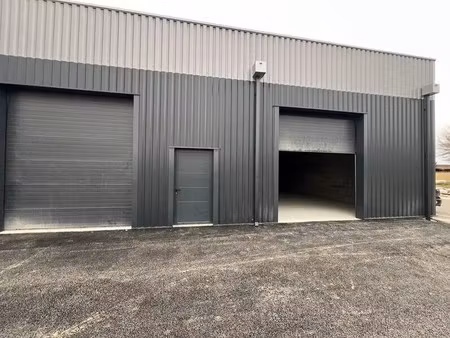 vente local d'activités 285 m²