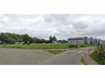 vente local d'activités 330 m² à 660 m²