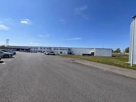 vente local d'activités 14 035 m²