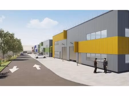 vente local d'activités 300 m²