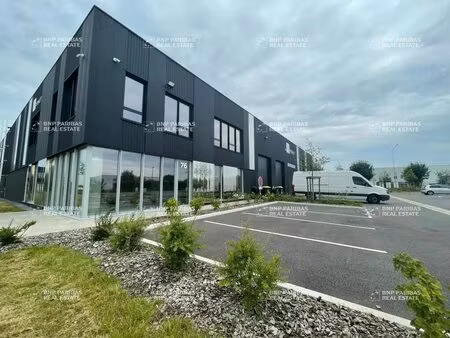 vente local d'activités 537 m² à 1 289 m²