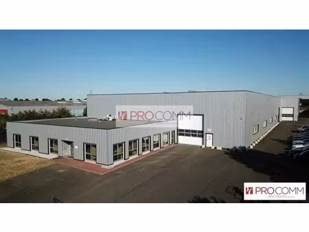vente local d'activités 4 750 m²