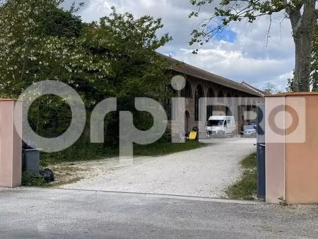 vente local d'activités 285 m²