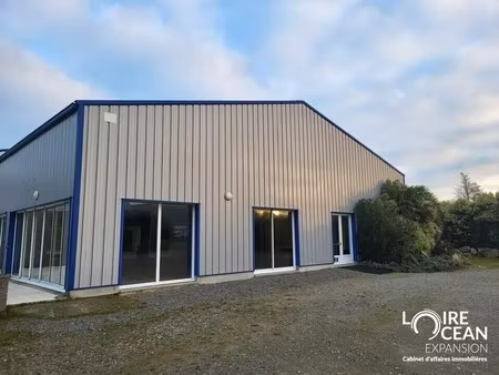 vente local d'activités 220 m²