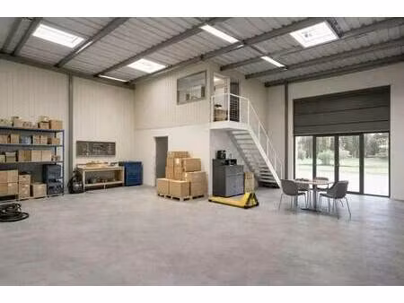 vente local d’activités sarzeau 56370 92m² à 616m²