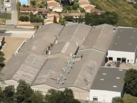 vente entrepôt 6 500 m²