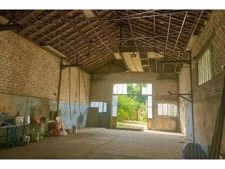 vente local d'activités 520 m²