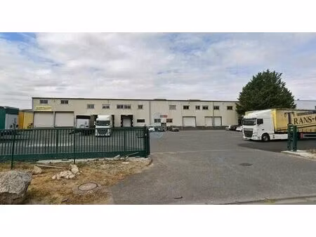 vente local d’activités ormes 45140 2453m²