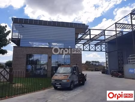 vente local d'activités 900 m²