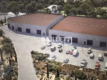 vente entrepôt montauroux 83440 1380m²