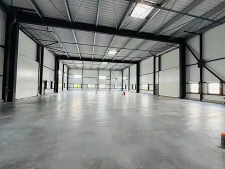 vente local d’activités donges 44480 1480m²