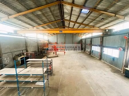 vente local d'activités 625 m²