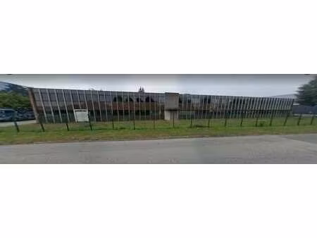 vente local d'activités 3 000 m²