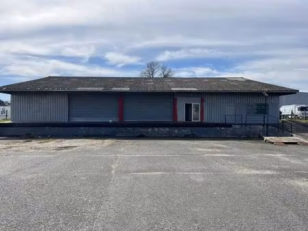 vente local d'activités 1 000 m²