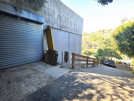 vente local d’activités vence 06140 191m²