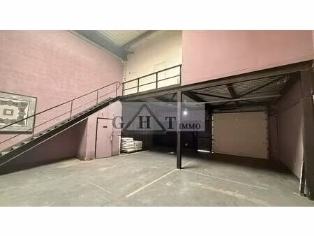 vente entrepôt 150 m²