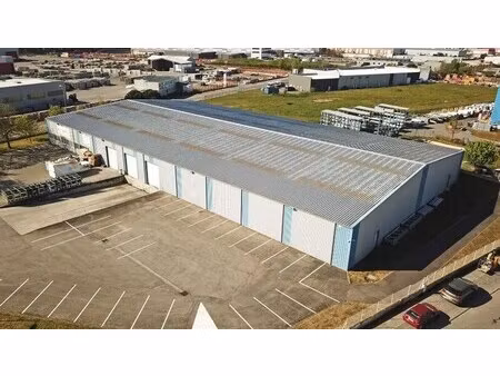 vente entrepôt tournefeuille 31170 2880m²