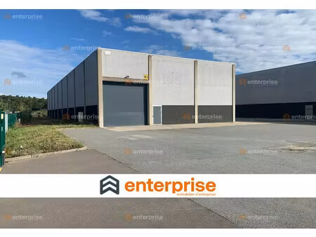 vente local d'activités 1 000 m²
