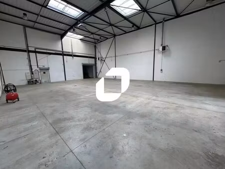 vente local d'activités 570 m²