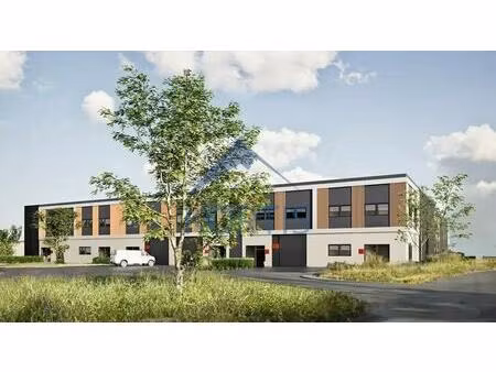 vente local d'activités 2 700 m²