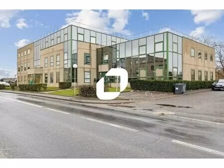 vente bureaux 1 340 m²