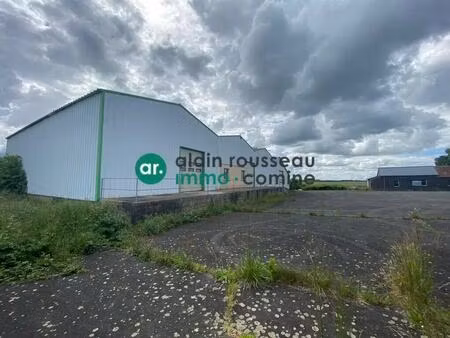 vente entrepôt 1 000 m²