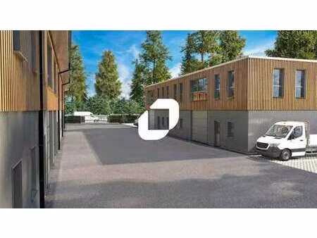 vente local d'activités 250 m²