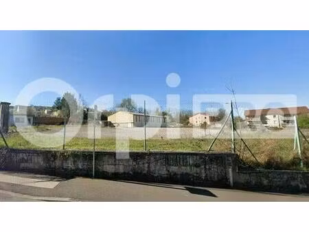 vente local d'activités 450 m²