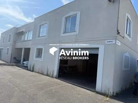 vente local d'activités 1 130 m²