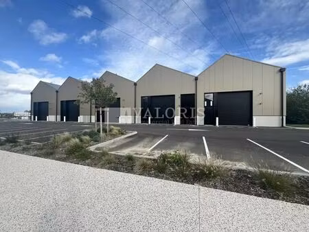 vente local d'activités 236 m² à 2 566 m²