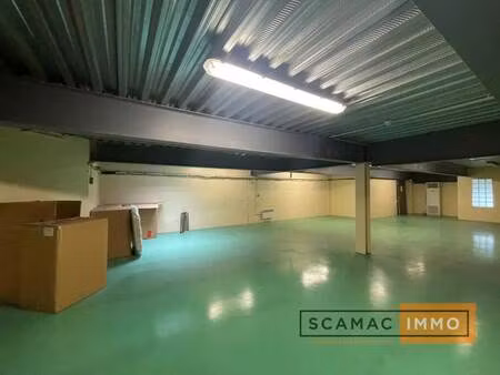 vente entrepôt 625 m²