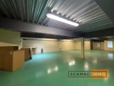 vente entrepôt 625m²