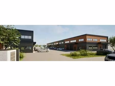 vente local d'activités 240 m²