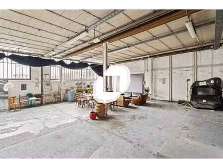 vente local d’activités romainville 93230 700m²