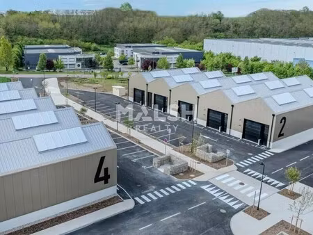 vente local d’activités toussieu 69780 236m² à 3530m²