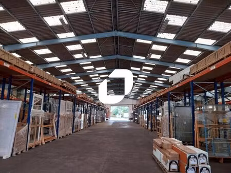 vente local d’activités treillieres 44119 2239m²