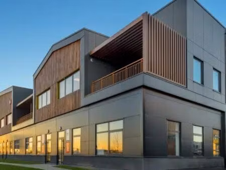 vente entrepôt 849 m²