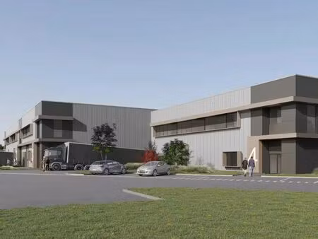 vente entrepôt persan 95340 1480m² à 4440m²