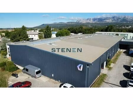 vente entrepôt 1 027 m²