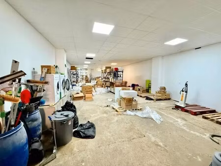 vente local d’activités le muy 83490 183m²